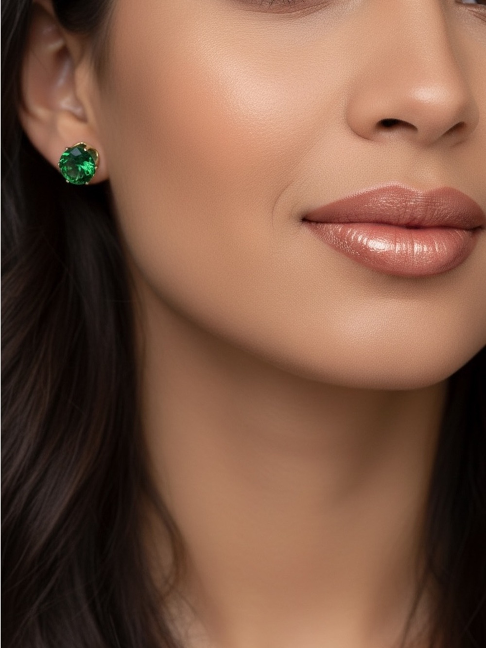18k Gold Plated Emerald Green Round CZ Stud Earrings. New.
